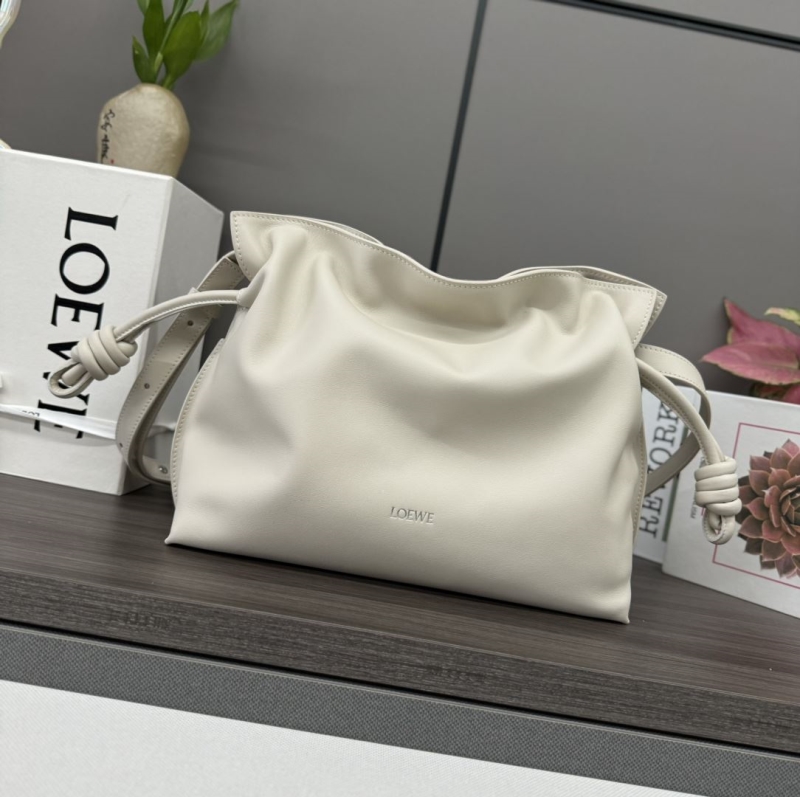 l*ew* satchel bags